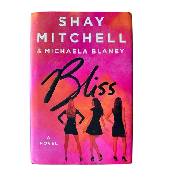 3 Books - Rebels: City of Indra, Bliss, Girl, Stop Apologizing - Picture 3 of 13